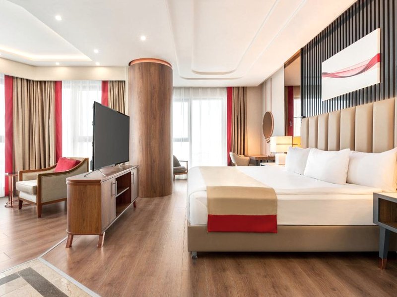 ラマダ バイ ウィンダム カラピナル (Ramada by Wyndham Karapinar)の写真