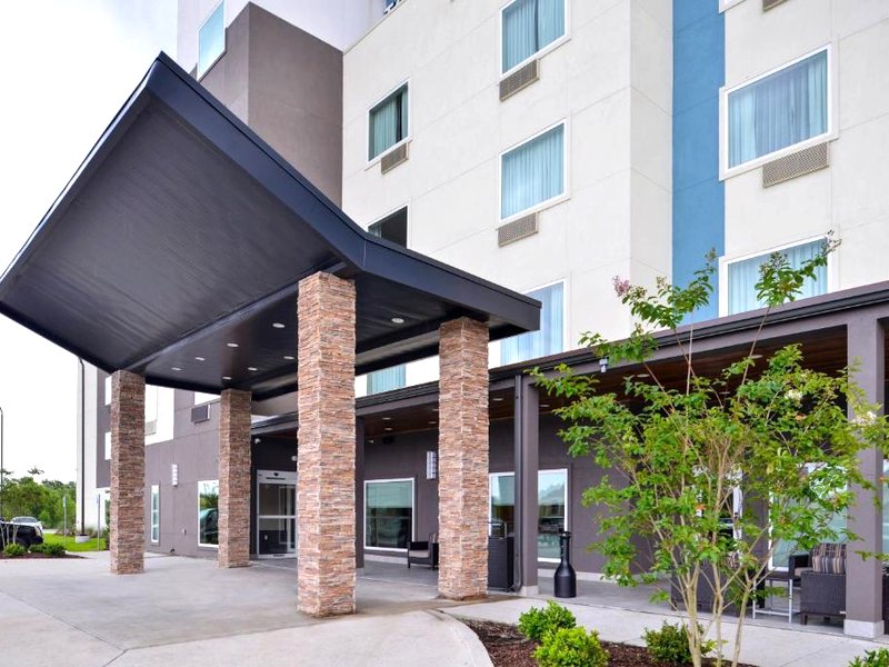 タウンプレース スイーツ ラプレイス (TownePlace Suites Laplace)の写真