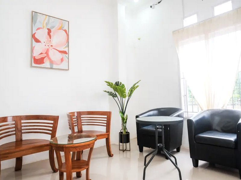 Reddoorz Near Rs Ainun Habibie Parepareの写真