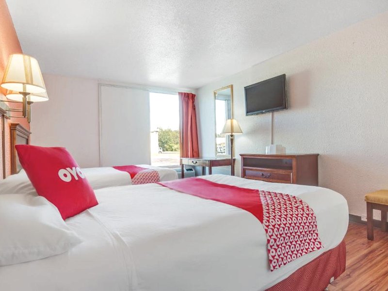OYO Hotel Mona Lake Muskegonの写真