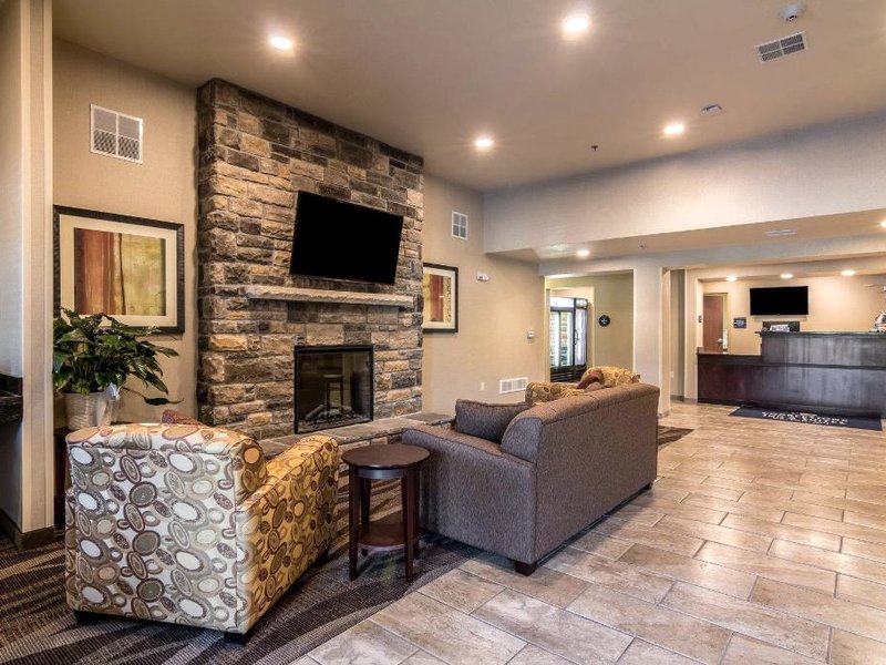 Cobblestone Inn & Suites - Barronの写真