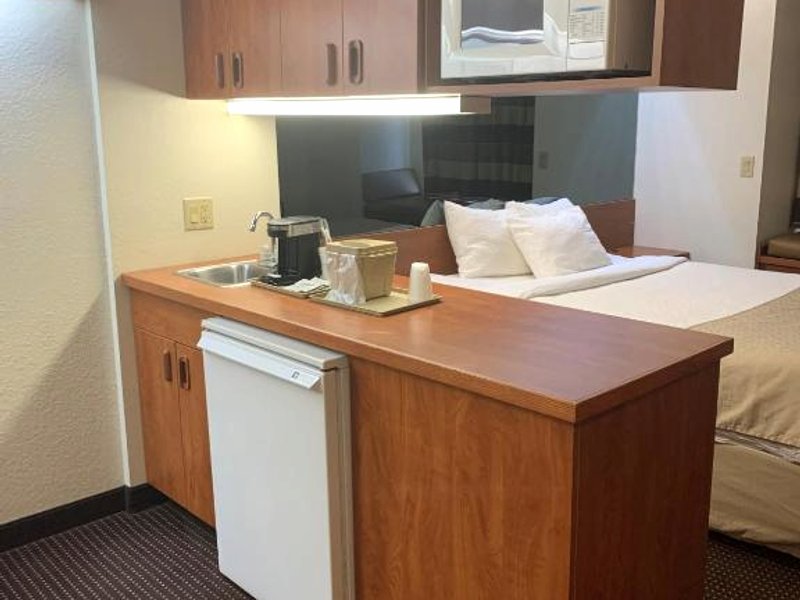 マイクロテル イン&スイーツ バイ ウインダム ライス レイク (Microtel Inn & Suites by Wyndham Rice Lake)の写真