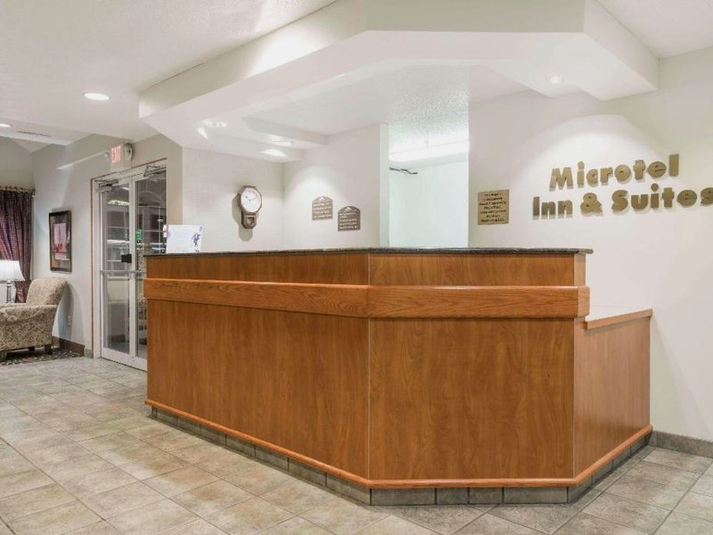マイクロテル イン&スイーツ バイ ウインダム ライス レイク (Microtel Inn & Suites by Wyndham Rice Lake)の写真