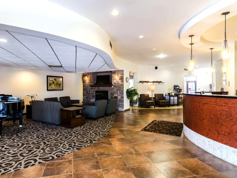 コンフォート スイーツ (Comfort Suites)の写真