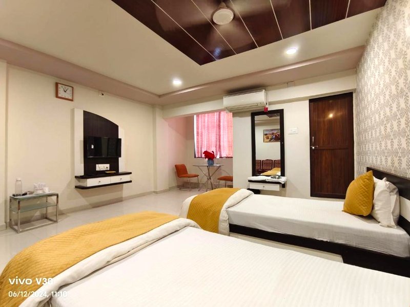 Hotel Tulsi Innの写真