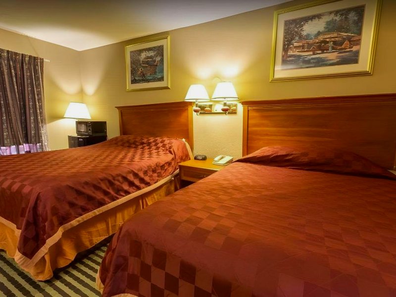 Americas Best Inn Eurekaの写真
