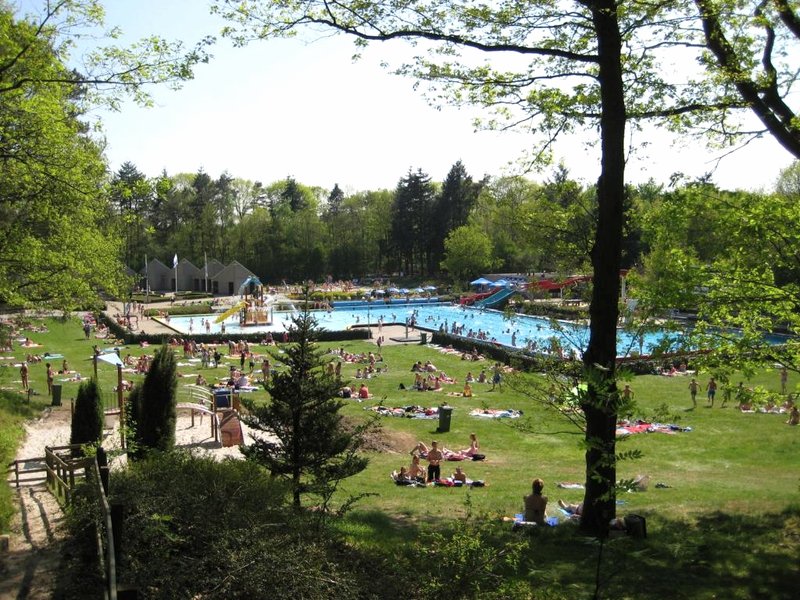 Camping Alkenhaer Appelscha Lege Kampeerplaats met Prive Sanitairの写真