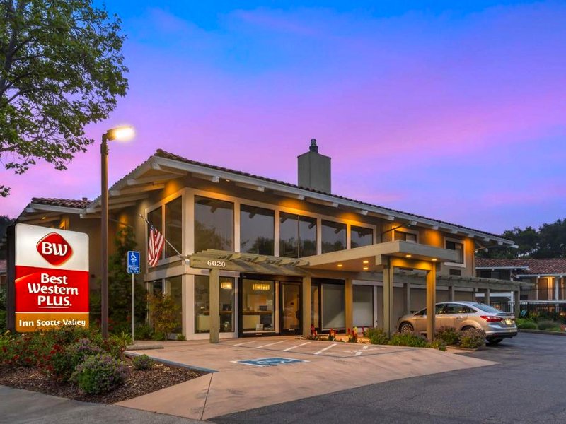 ベスト ウェスタン プラス イン スコッツ バレー (Best Western Plus Inn Scotts Valley)の写真