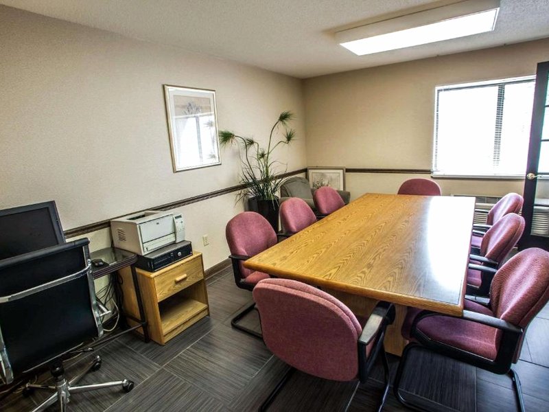 クオリティ イン エルジン インターステート 90 (Quality Inn Elgin I-90)の写真
