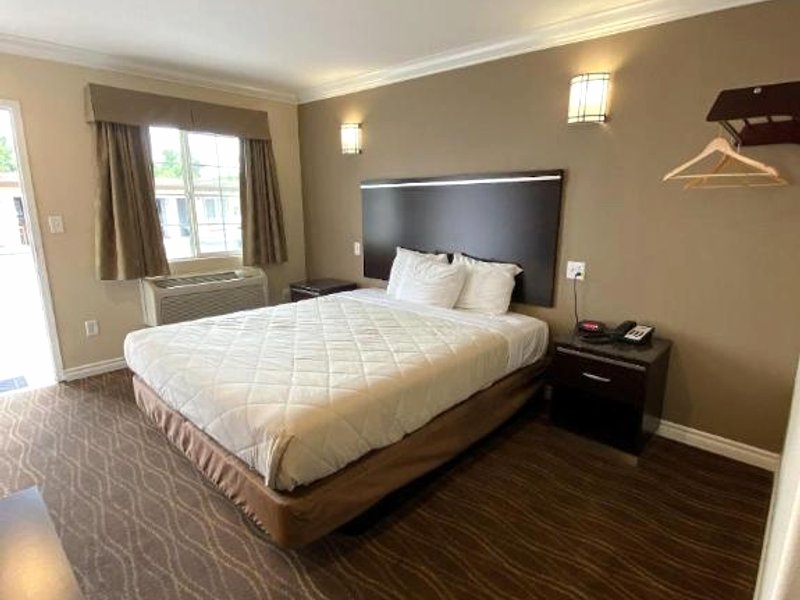 Harbor Inn Suites La Habra_2の写真