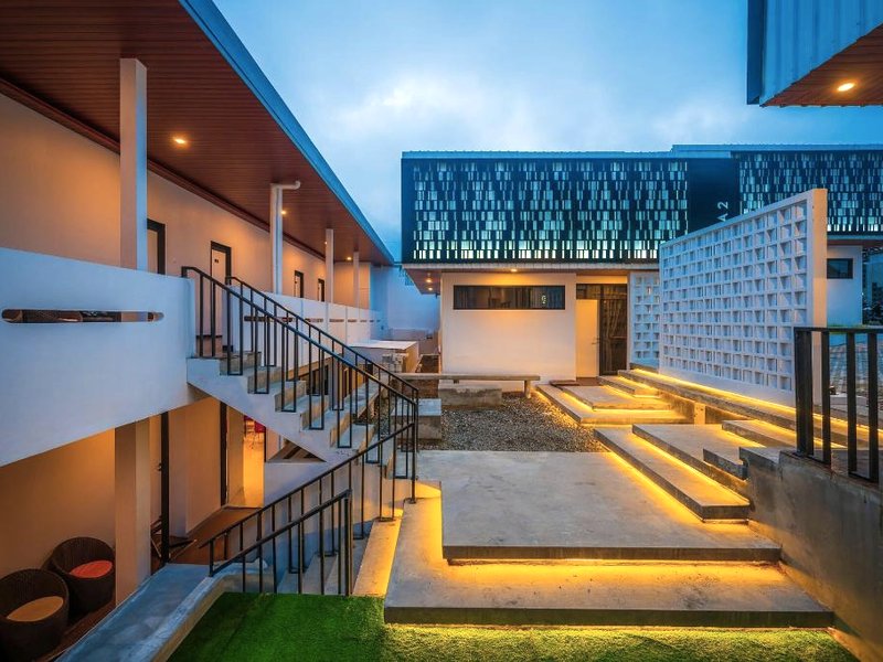 Elge Hotel and Villa Saranganの写真