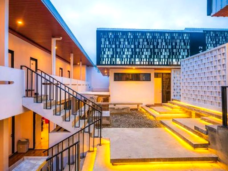 Elge Hotel and Villa Saranganの写真