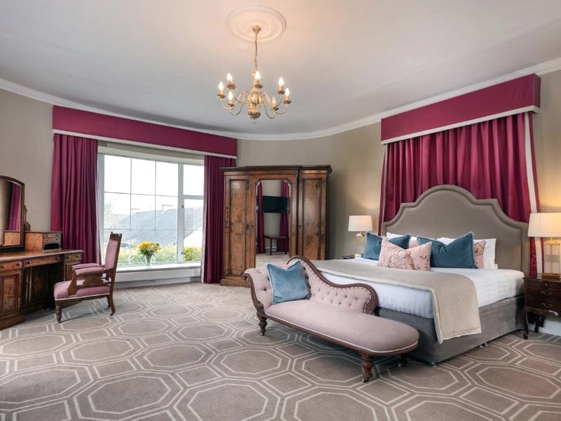 Castle Oaks House Hotelの写真