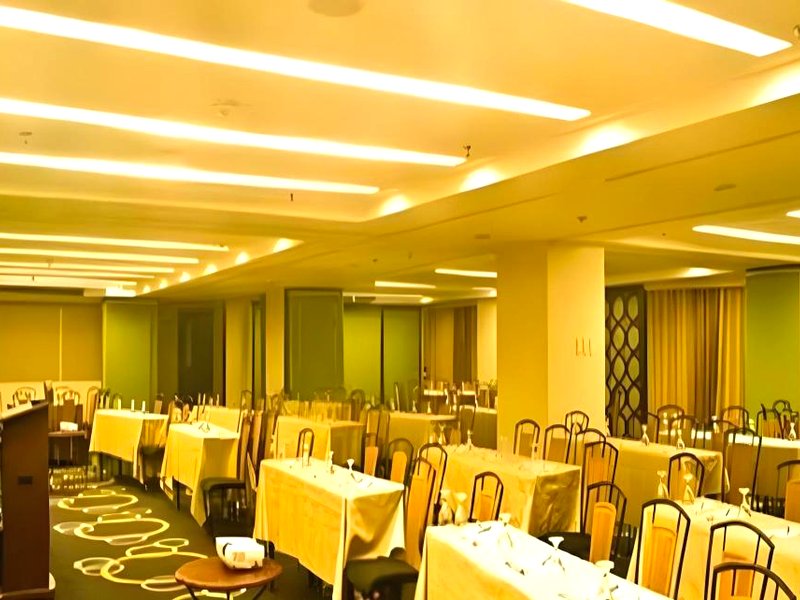 エル シエリト ホテル サンタ ローサ  (El Cielito Hotel Sta. Rosa)の写真