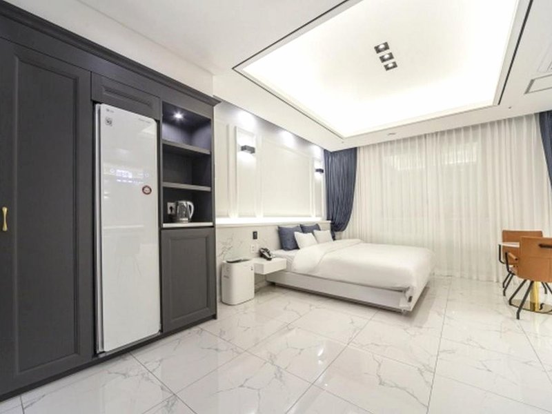 Hwasun The One Business Hotelの写真