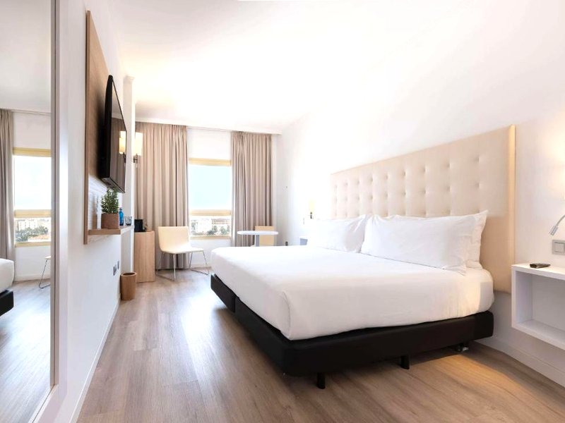 Tryp Melilla Puerto Hotelの写真