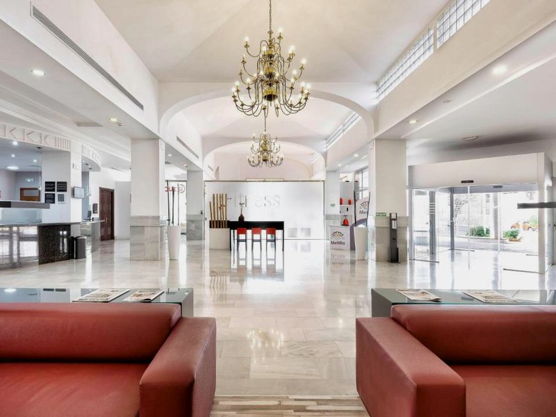 Tryp Melilla Puerto Hotelの写真