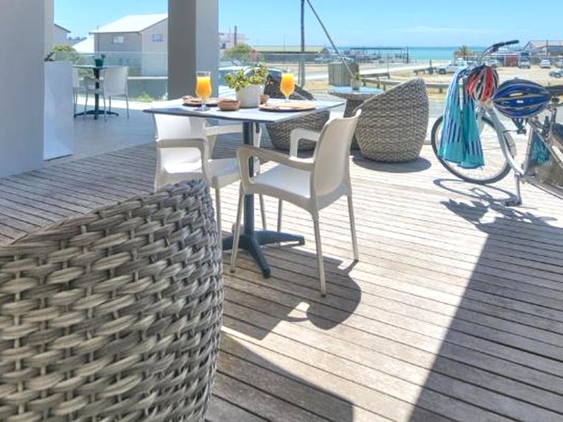 Oceans Guest House & Luxurious Apartmentsの写真