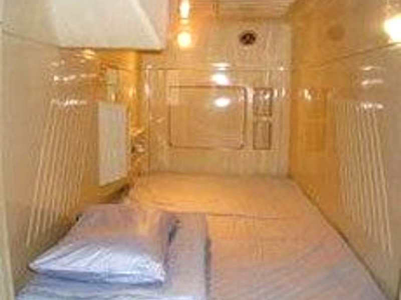 B and C Hotel   (Capsule Hotel Amakusa)の写真