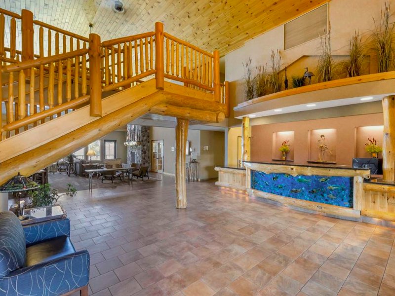 Best Western Premier The Lodge On Lake Detroitの写真