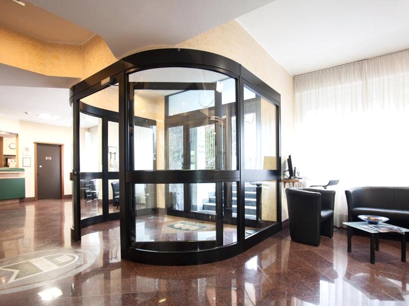 レジデンス デゼンザーノ (Residence Desenzano)の写真