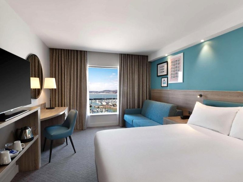 ハンプトン バイ ヒルトン トーキー (Hampton by Hilton Torquay)の写真