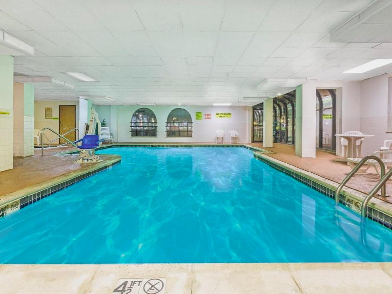 スーパー 8 バイ ウインダム ガーランド ノース ダラス エリア (Super 8 By Wyndham Garland North Dallas Area)の写真