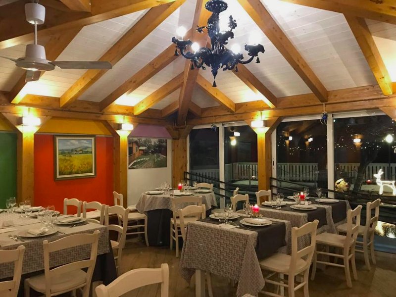 Glamping Villaggio Parco Dei Castagni 4 stelleの写真