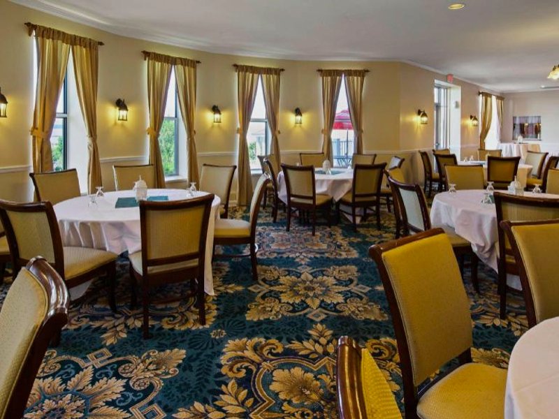 ベストウェスタン ザ ホテル チェクワメゴン (Best Western The Hotel Chequamegon)の写真
