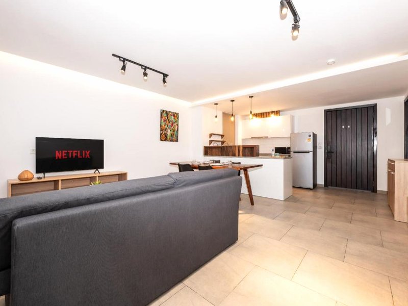 アーバン ビレッジ レジデンス バイ ソーベン ホームズ (Urban Village Residence by Soben Homes)の写真