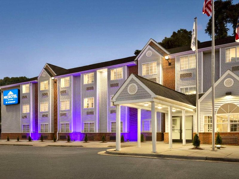 Microtel Inn Suites By Wyndham Raleighの写真