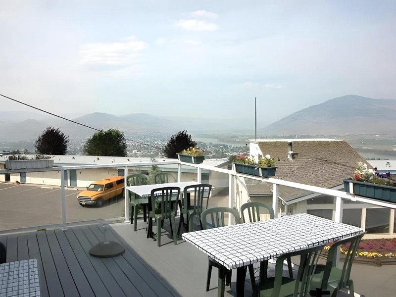 ホスピタリティ イン (Hospitality Inn)の写真