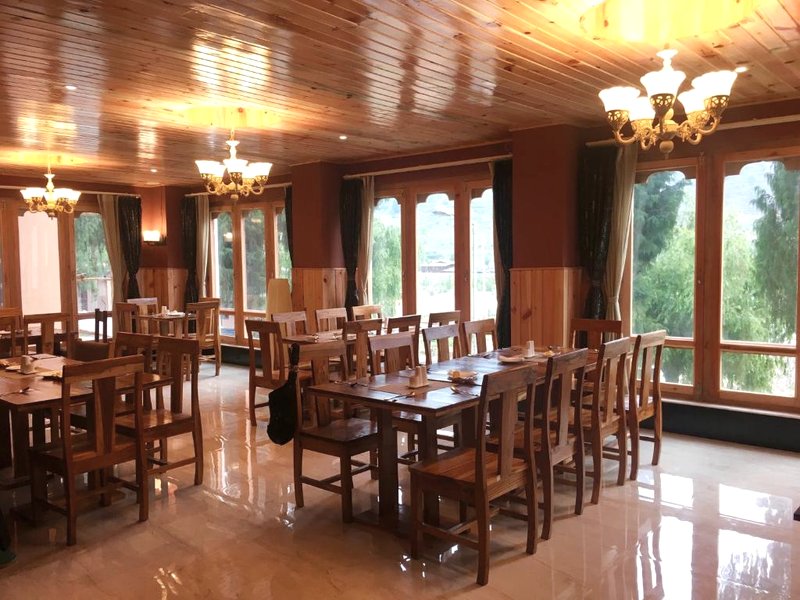 ホテル カムスム (Hotel Khamsum)の写真