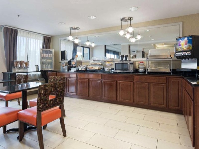 Best Western Plus Huntersville Inn & Suites Near Lake Normanの写真