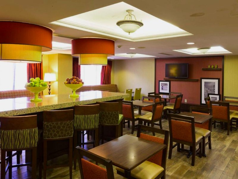 ハンプトン イン ワシントン (Hampton Inn Washington)の写真