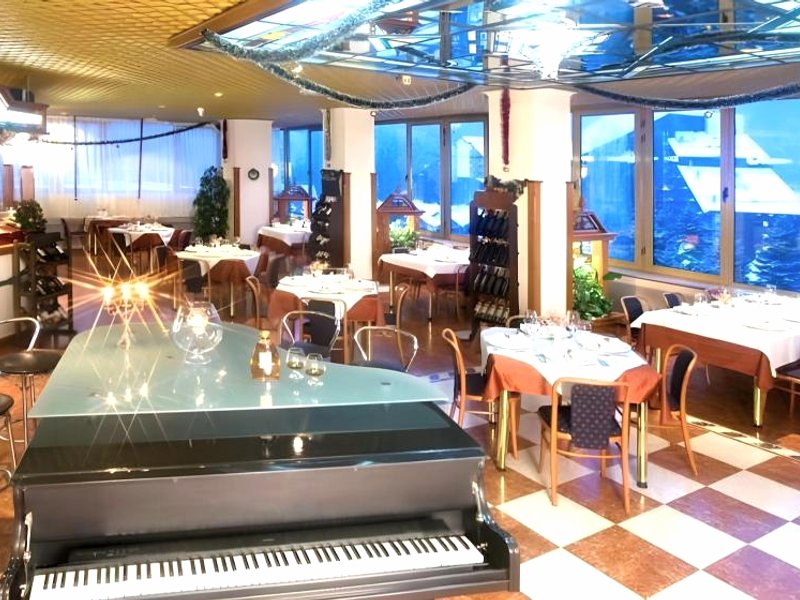 ホテル サモコフ (Hotel Samokov)の写真