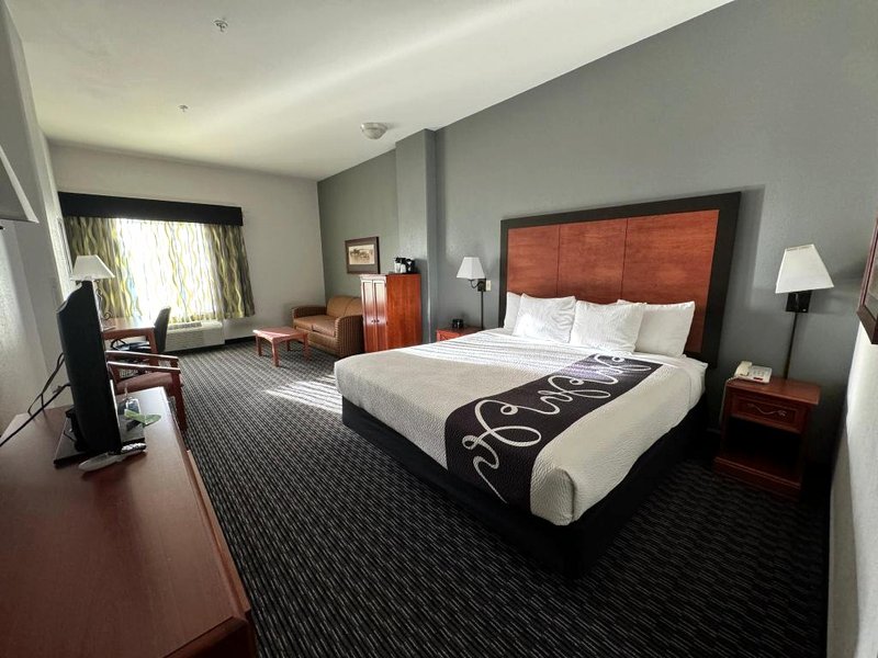 La Quinta Inn & Suites by Wyndham Rifleの写真