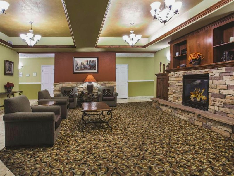 La Quinta Inn & Suites by Wyndham Rifleの写真
