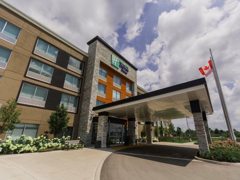 Holiday Inn Express & Suites Welland By IHGの写真