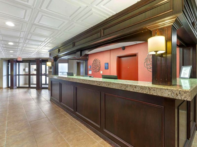 ベストウェスタン プラス ローズ シティ スイーツ (Best Western Plus Rose City Suites)の写真