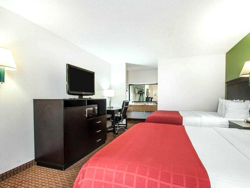 クオリティ イン サバンナ サウス (Quality Inn Savannah South)の写真