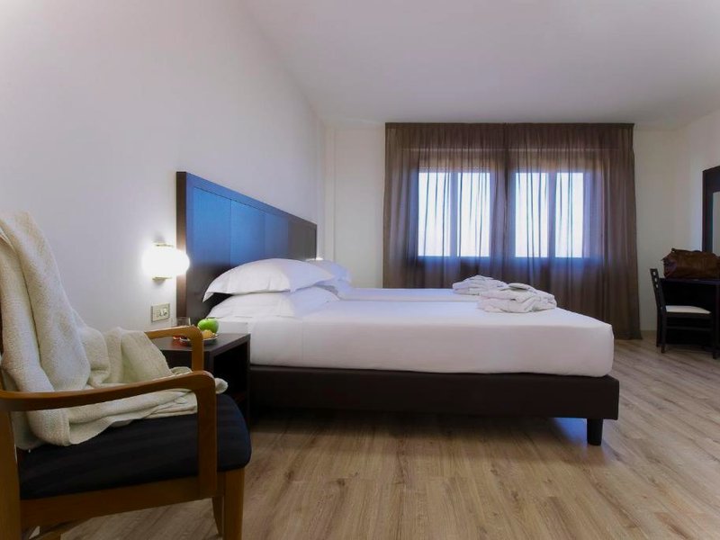 CDH Hotel Modenaの写真