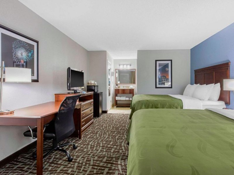 クオリティ イン アセンズ I-65 / ハンツビル エリア ウェスト (Quality Inn Athens I-65 / Huntsville Area West)の写真