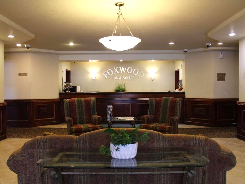 Foxwood Inn and Suitesの写真