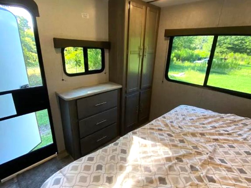 Eden Farm RV Minutes from Salisburyの写真