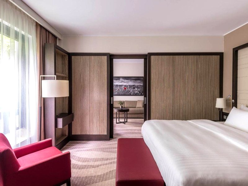 ミュンヘン エアポート マリオット ホテル (Munich Airport Marriott Hotel)の写真