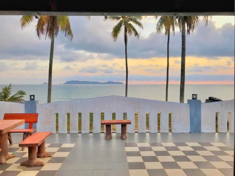 アキル ビーチ イン (Aqil Beach Inn)の写真