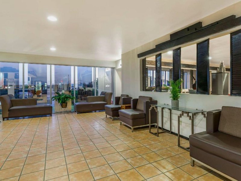 クオリティ イン (Quality Inn)の写真