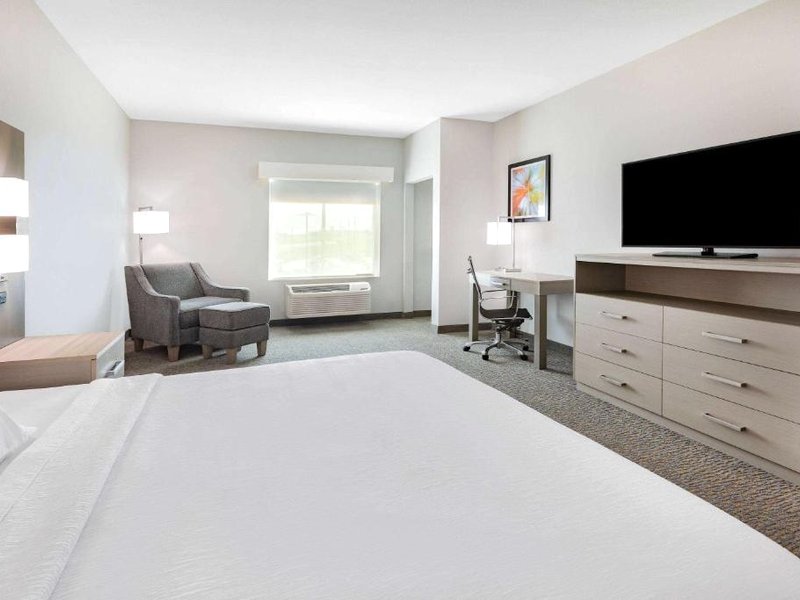 La Quinta Inn & Suites by Wyndham Jackson/Cape Girardeauの写真