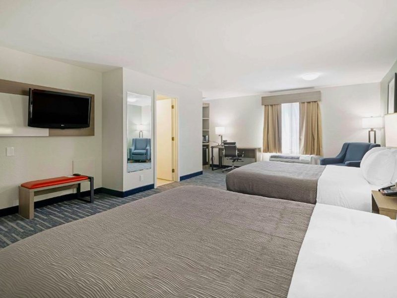 クオリティ イン (Quality Inn)の写真